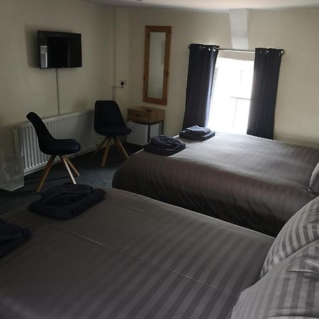 Red Lion Rooms - Self Check In Dalton in Furness Ngoại thất bức ảnh